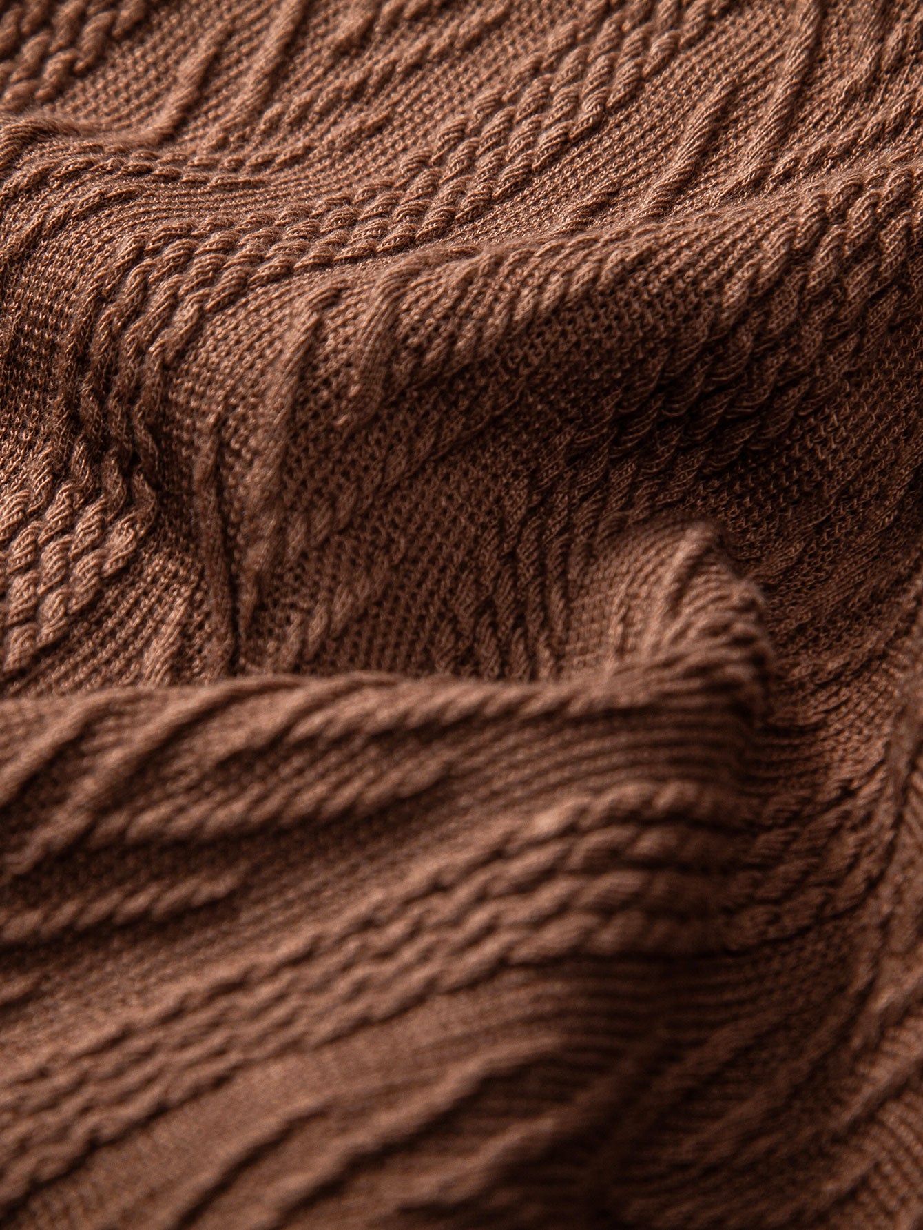 Textured Jacquard Cuban Shirt with Wrinkle-Resistant Straight Leg Pants