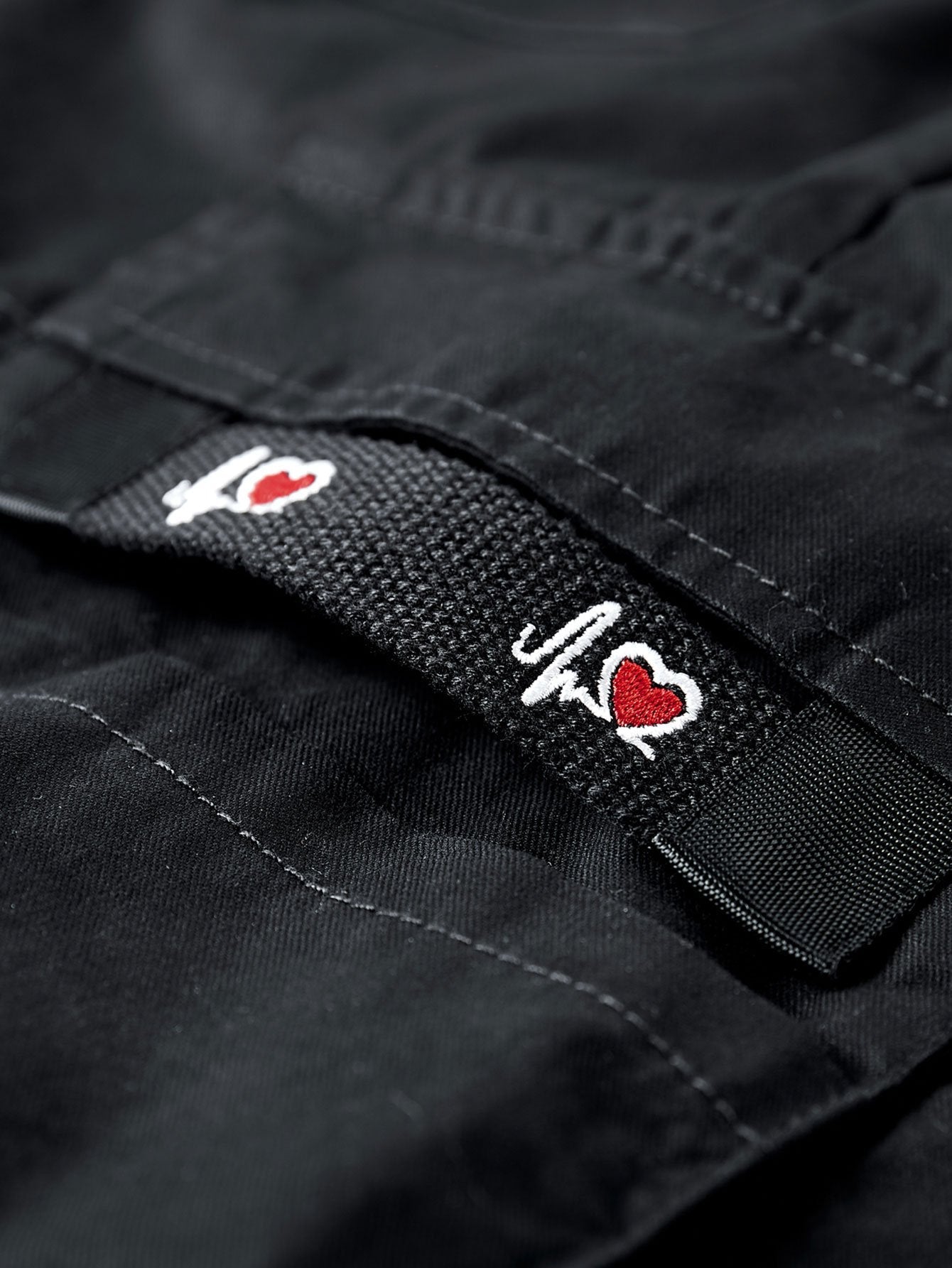 Adjustable Waist Chino Cargo Shorts
